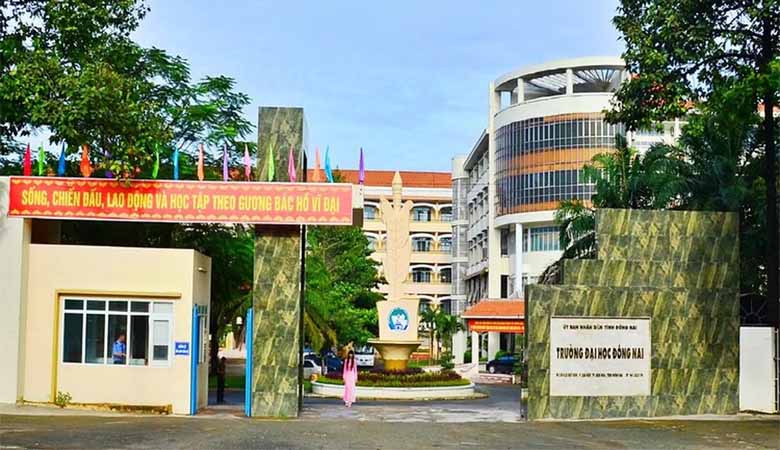 Tải Logo Trường Đại Học Đồng Nai – DNU Vector PNG Sắc Nét Miễn Phí 