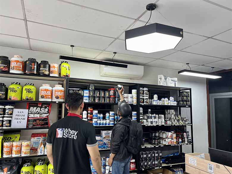 Wheystore có uy tín không? Phân tích ưu nhược điểm và trải nghiệm mua hàng 